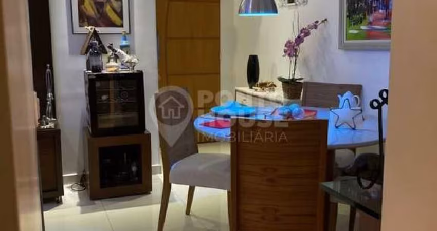 Apartamento à venda no bairro Ipiranga com 2 dormitórios, 1 banheiro e 1 vaga