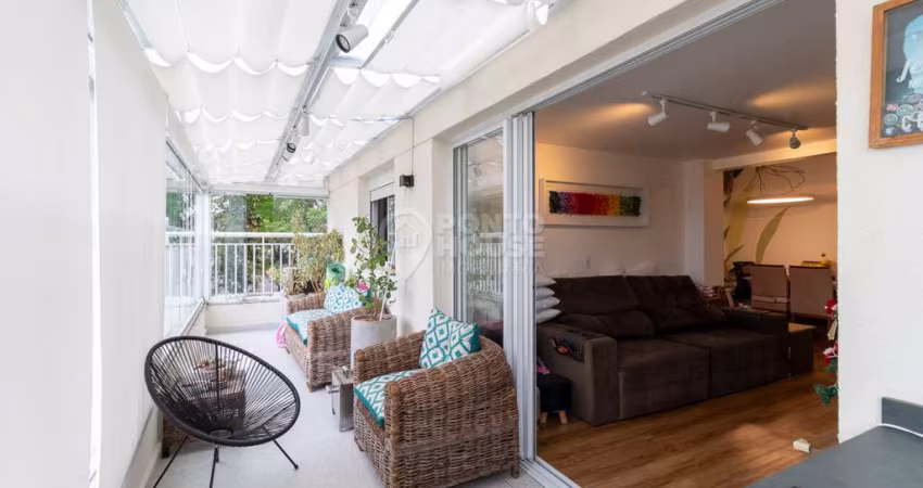 Apartamento Garden à venda no bairro Saúde de 2 dormitórios, suíte e 1 vaga