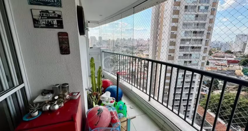 Apartamento à venda bairro Vila Gumercindo 3 Dormitórios, 2 Vagas e Lazer, 80m²