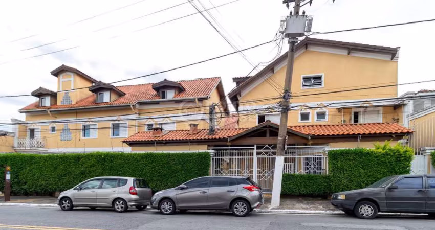 Casa de condomínio à venda 3 dorms e 2 suítes e 3 vagas no bairro Saúde
