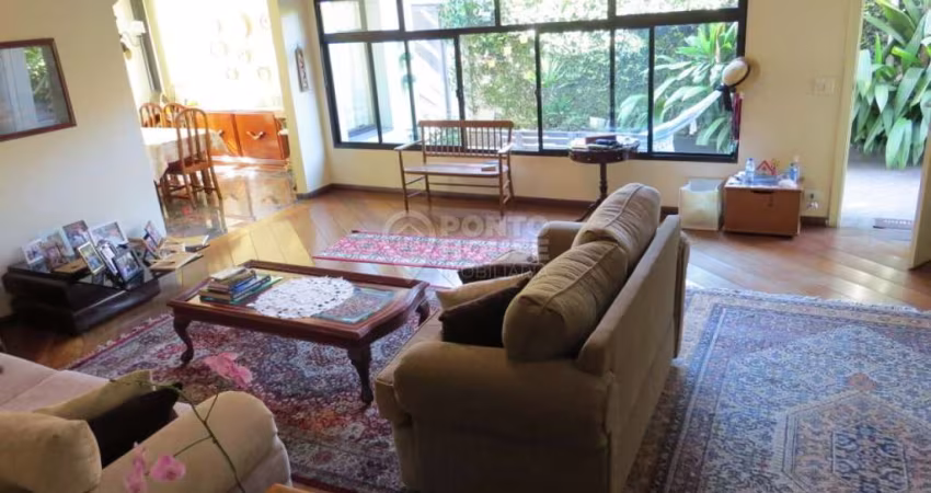 Casa à Venda no Planalto Paulista 4 Suítes e 5 Vagas, Muito Espaço e Conforto