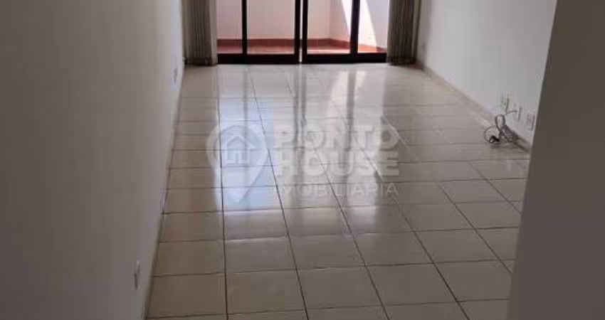 Apartamento à venda na Chácara Inglesa, 2 dormitórios, 2 banheiros e 2 vagas