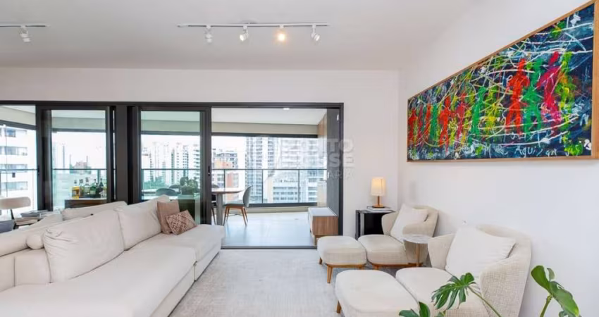 Apartamento à venda no Campo Belo de 117m², 2 suítes e 2 vagas