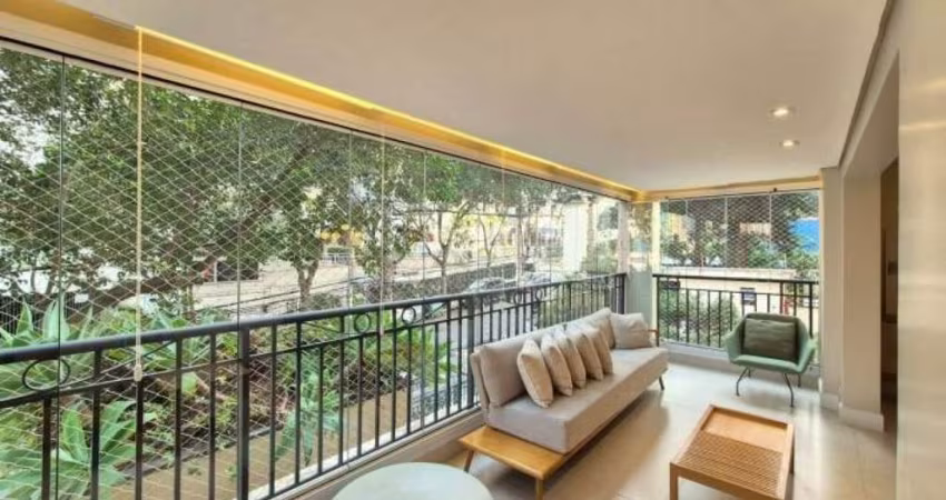 Apartamento mobiliado à venda no Bosque da Saúde 3 suítes, 2 banheiros e 3 vagas