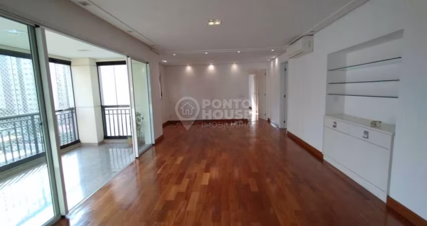 Apartamento para locação no bairro Campo Belo de 137m², 3 suítes e 3 vagas