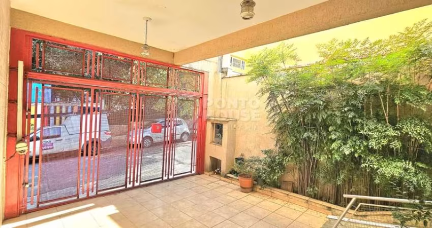 Sobrado à venda na Jabaquara com 4 dormitórios, 1 suíte e 2 vagas