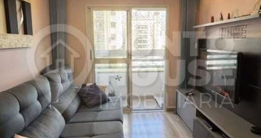 Apartamento à venda no bairro Saúde de 2 dormitórios, 2 banheiros e 1 vaga