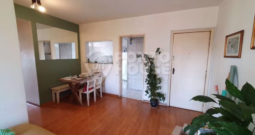 Apartamento à venda no bairro Mirandópolis de 2 dormitórios, 2 banheiros e 1vaga