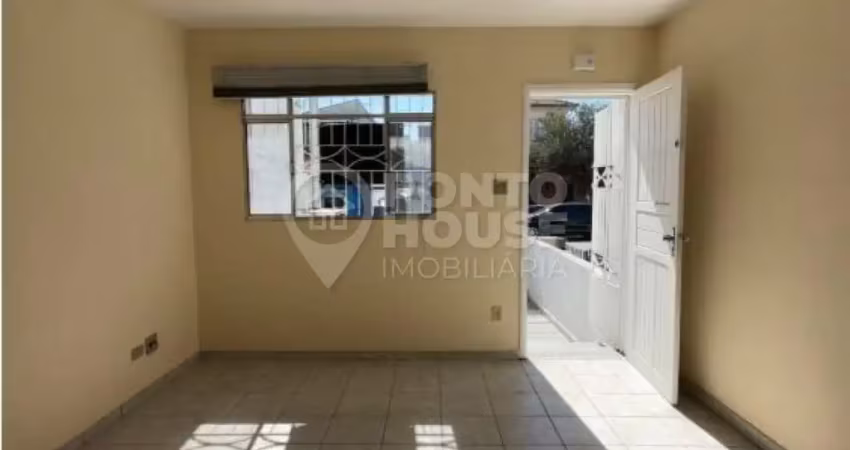 Sobrado à venda no bairro campo belo, 2 dormitórios e 1 vaga