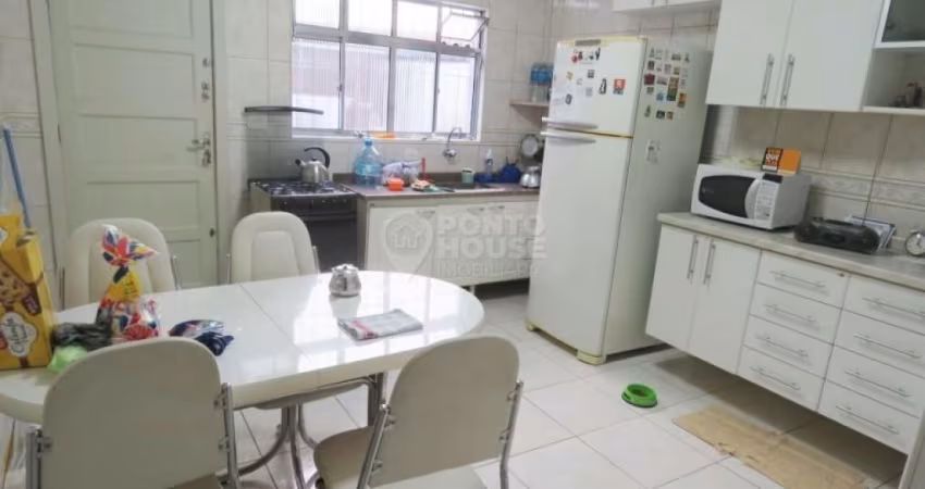 Sobrado  2 dormitórios, 1 vaga perto do Metrô à venda na Vila Gumercindo