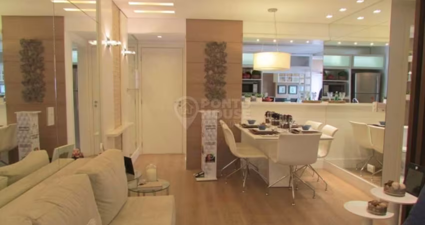 Apartamento à venda, no bairro Chácara Inglesa, 2 quartos, 1 suíte e 2 vagas