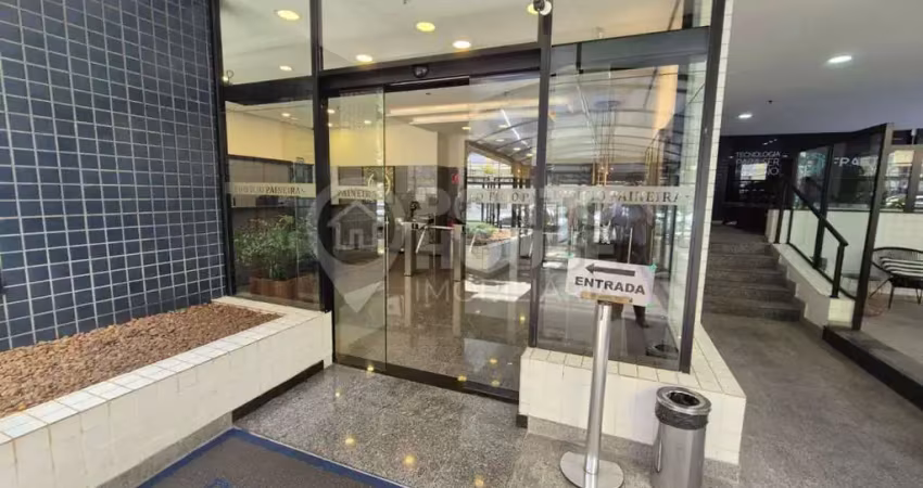 Conjunto comercial mobiliado para locação com 3 salas, 2 vagas, próximo ao metrô