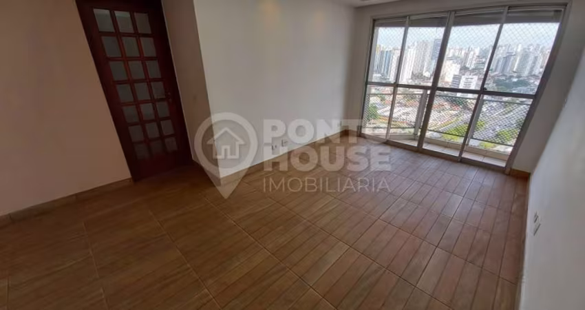 Apartamento à venda e locação no bairro Saúde de 3 dormitórios e 1 vaga