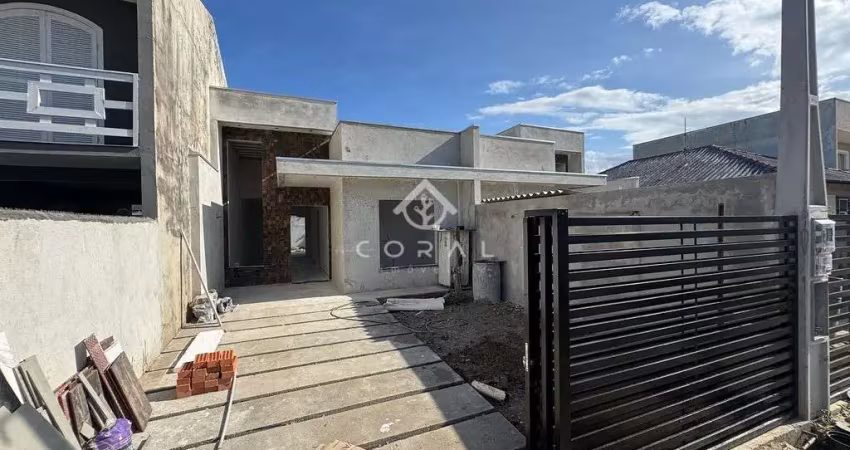 Casa nova com 3 quartos (1 suíte)
