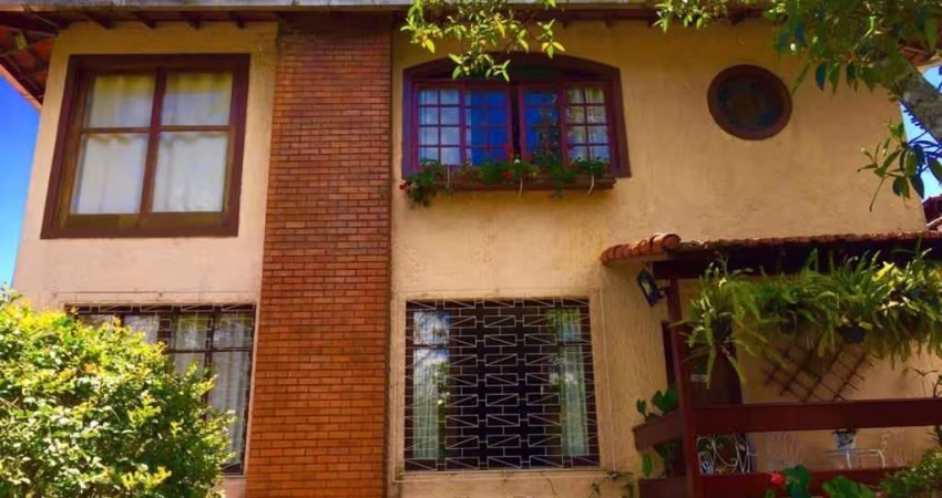 CASA À VENDA, 331 M² POR R$ 1.200.000,00 - ARARAS - TERESÓPOLIS/RJ