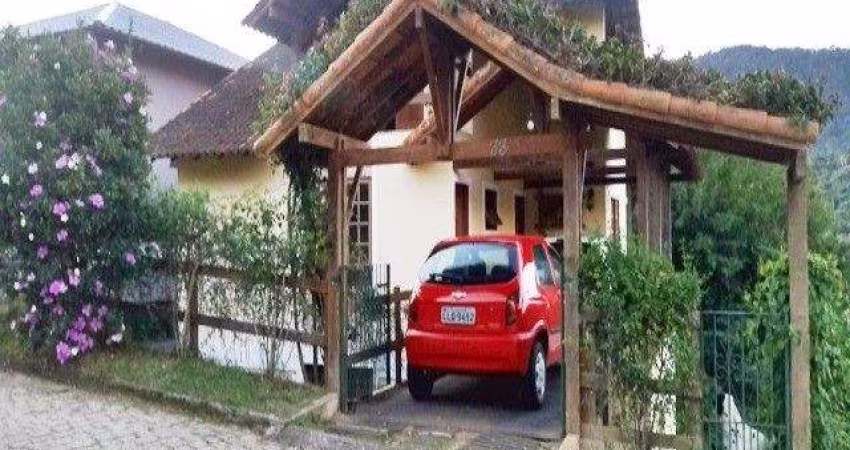 CASA À VENDA, 185 M² POR R$ 840.000,00 - ALBUQUERQUE - TERESÓPOLIS/RJ