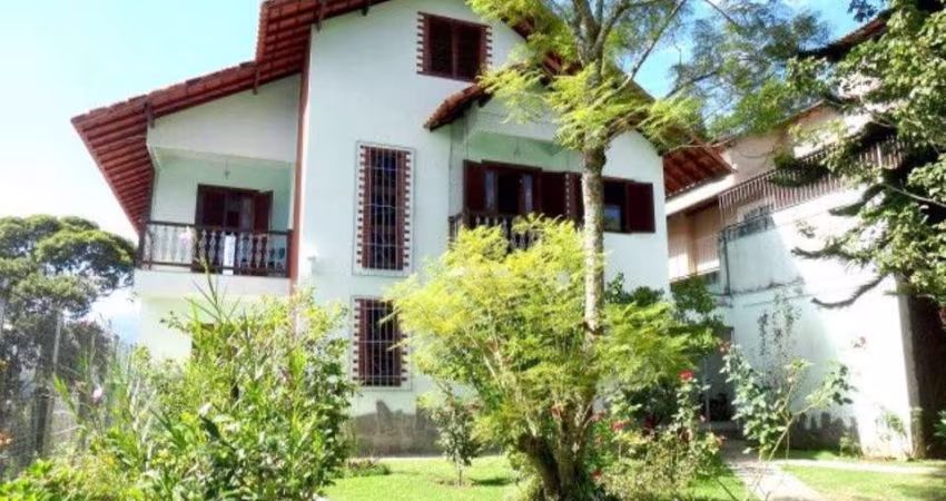 CASA À VENDA, 460 M² POR R$ 1.500.000,00 - GOLFE - TERESÓPOLIS/RJ