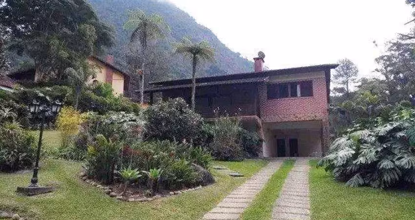 CASA À VENDA, 230 M² POR R$ 1.500.000,00 - GRANJA GUARANI - TERESÓPOLIS/RJ