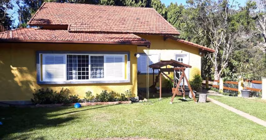 CASA À VENDA, 160 M² POR R$ 900.000,00 - GOLFE - TERESÓPOLIS/RJ
