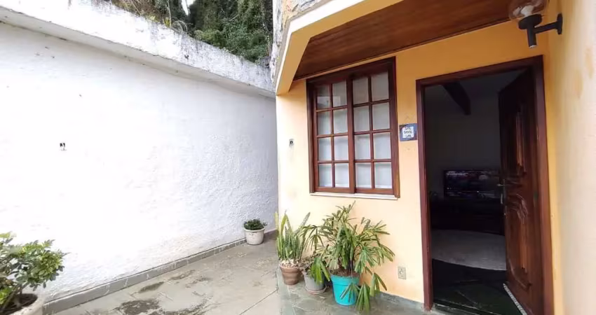CASA À VENDA, 114 M² POR R$ 450.000,00 - SANTA CECÍLIA - TERESÓPOLIS/RJ
