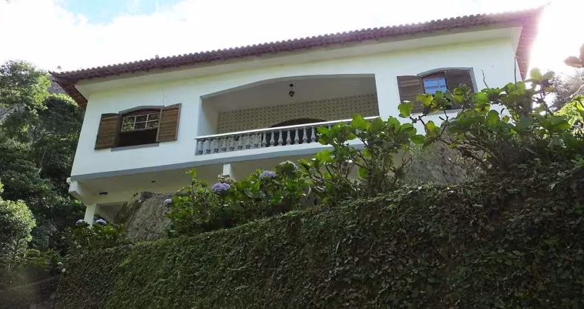 CASA À VENDA, 450 M² POR R$ 1.500.000,00 - IUCAS - TERESÓPOLIS/RJ