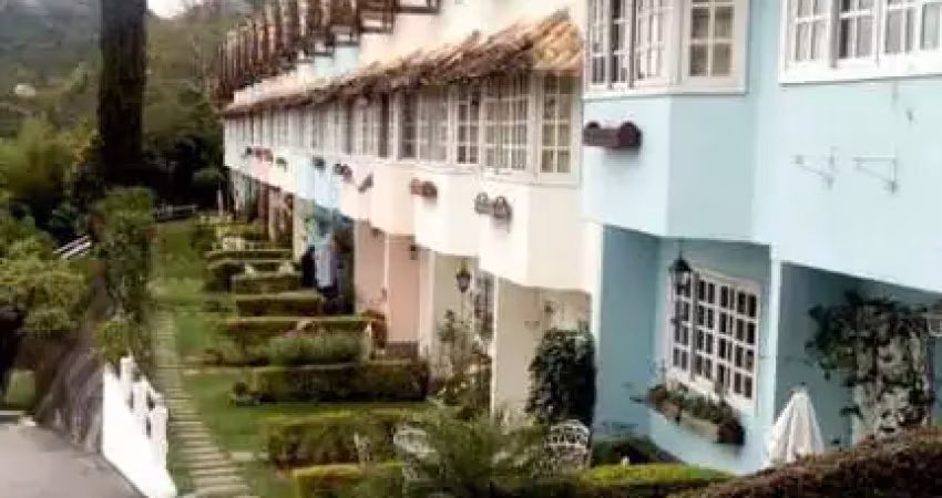 CASA COM 3 DORMITÓRIOS À VENDA, 90 M² POR R$ 410.000,00 - CASCATA GUARANI - TERESÓPOLIS/RJ