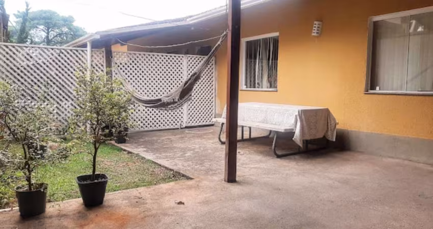 CASA À VENDA, 52,00 M² POR R$ 420.000,00, ARARAS, TERESÓPOLIS, RJ.