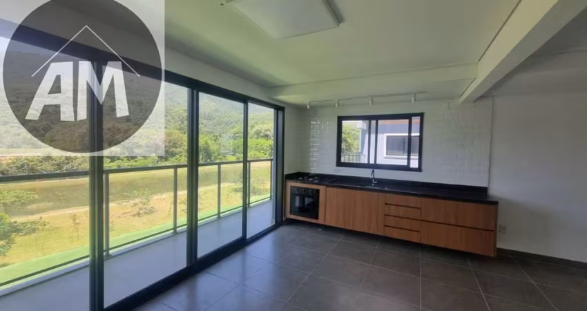 APARTAMENTO COM 02 SUITES CONDOMINIO VILLA DOS LAGOS VISTA PARA A PEDRA GRANDE