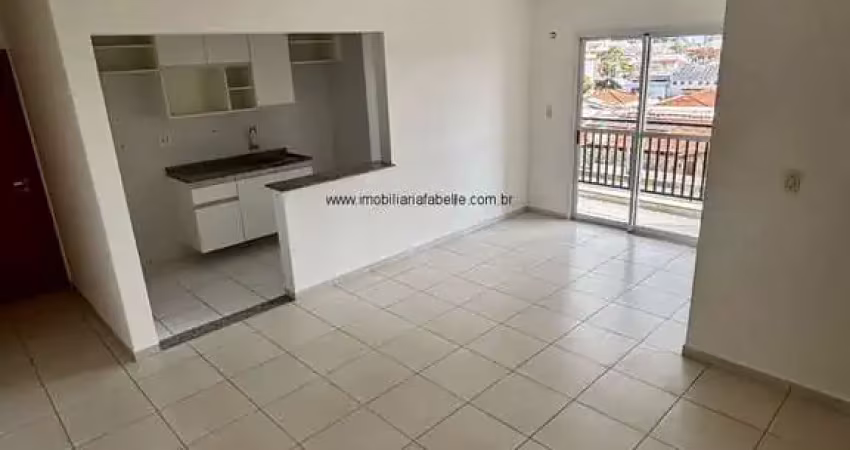 Apartamento com 3 quartos para alugar na Rua Benedito Antônio de Souza, 113, Centro, Jacareí