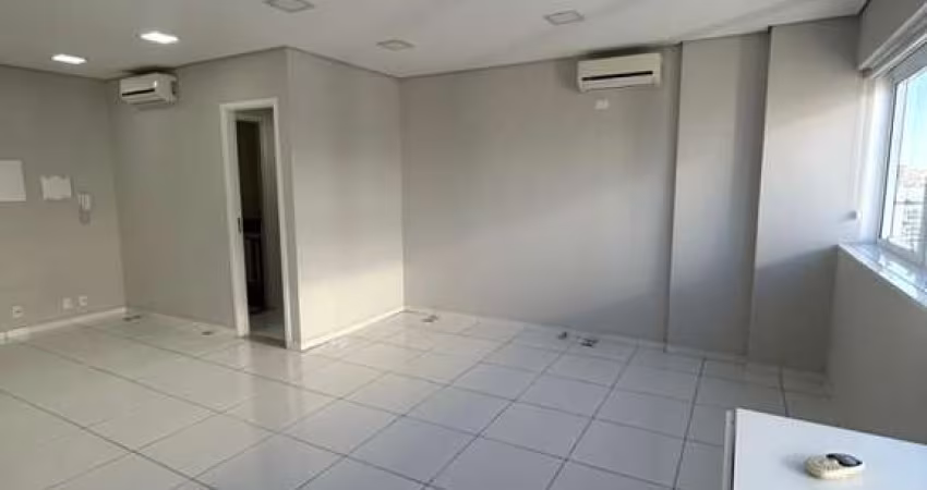 Sala Comercial para Locação em Mogi das Cruzes, Jardim Armênia, 1 banheiro, 1 vaga