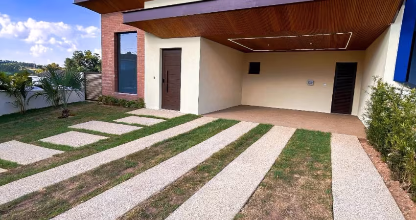 Casa em condomínio fechado à venda no Vila Verona com  3 quartos, sendo 3 suítes.