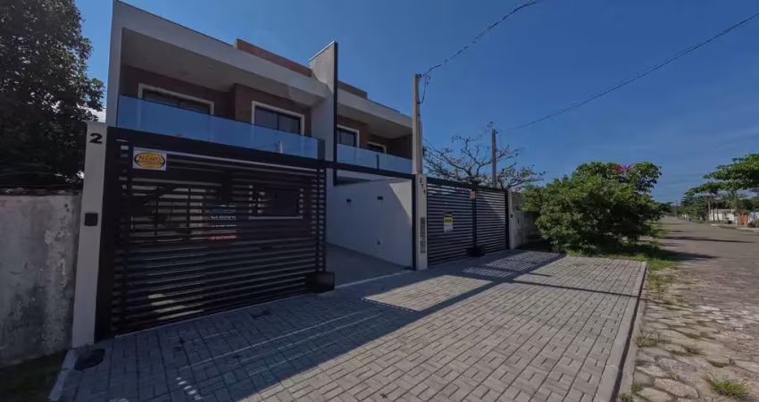 Sobrado de alto padrão pertinho da Praia!