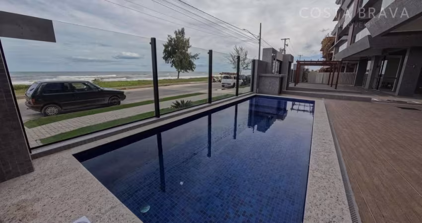 Cobertura pronta de frente para o mar no Balneário Marajó!