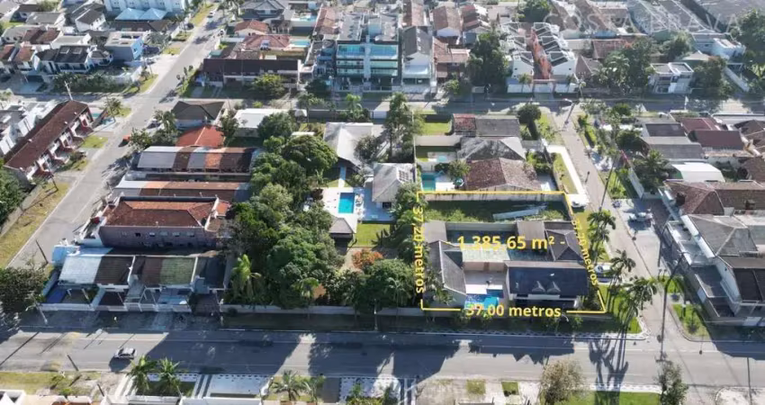 Terreno à venda na Rua José Bigarela, Caiobá, Matinhos
