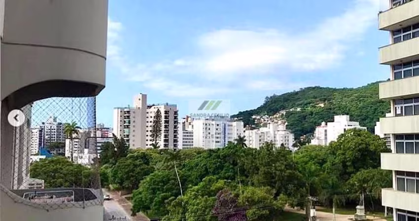Apartamento com 3 quartos, Centro, Florianópolis - R$ 990 mil, Cod: 1705