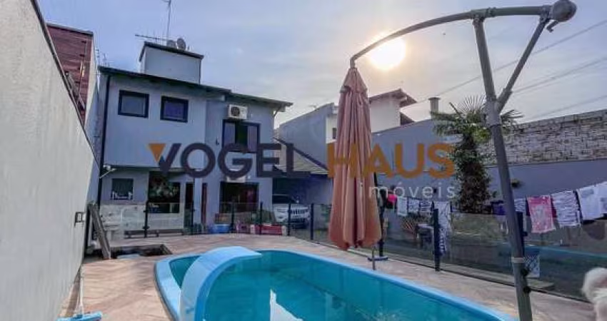 Sobrado à venda em Canoas, São José - 212m² - Área de lazer com Piscina