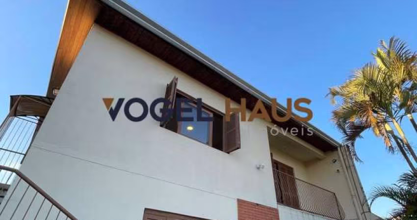 Casa Sobrado à venda no Centro de Esteio - Oportunidade única!