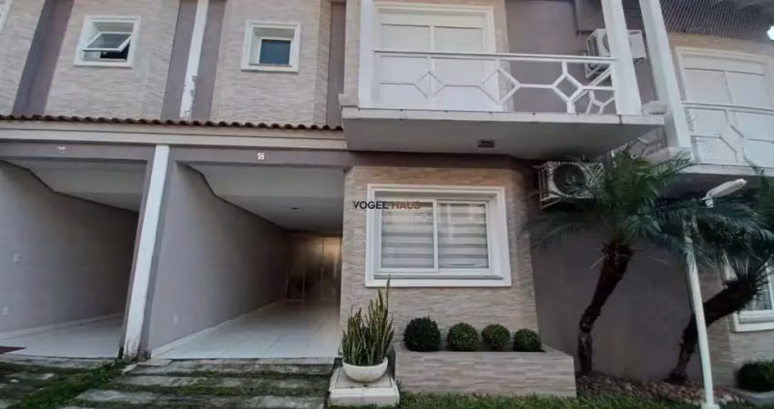 Casa em condomínio semimobiliada em estância velha, canoas