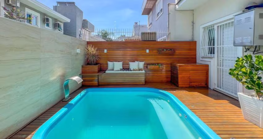 Casa Impecável no Bairro Mont Serrat com Piscina, Placas Solares e Área Gourmet