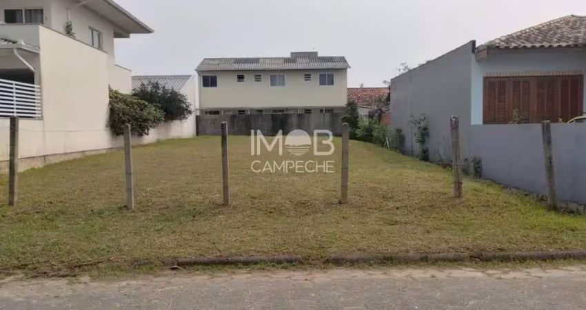 Terreno à venda na Raimundo Staroski, 300, Carianos, Florianópolis