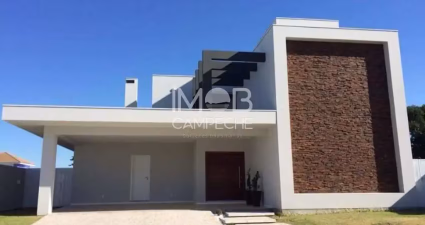 Casa em condomínio fechado com 4 quartos à venda na Rodovia Aparício Ramos Cordeiro, 110, Campeche, Florianópolis