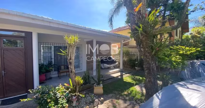 Casa com 2 quartos à venda na Rua do Gravatá, 1, Campeche, Florianópolis