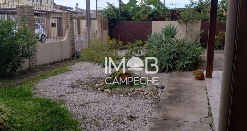 Casa com 4 quartos à venda, 217 m²- Campeche - Florianópolis/SC