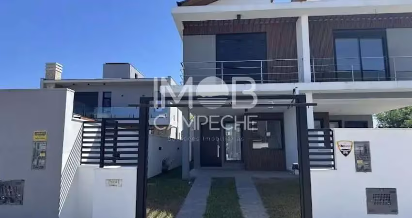 Casa com 3 quartos à venda na Jardim 700 S, 88, Campeche, Florianópolis