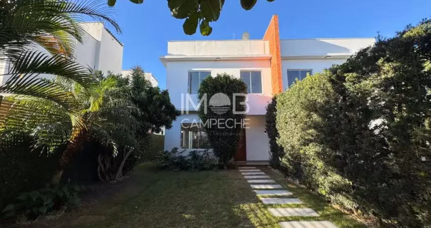 Casa com 2 quartos à venda na Servidão Águia Dourada, 31, Campeche, Florianópolis