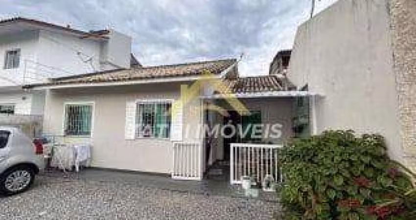 Casa para Venda em Florianópolis, São João do Rio Vermelho, 3 dormitórios, 2 banheiros, 3 vagas