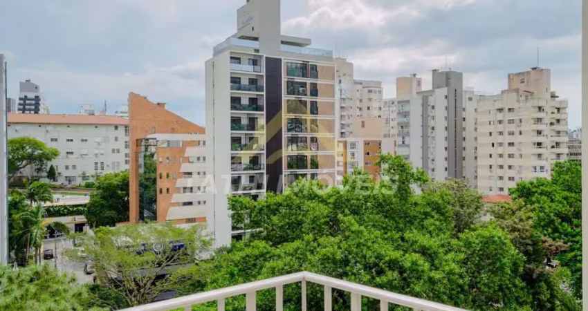 Apartamento para Venda em Florianópolis, Centro, 3 dormitórios, 1 suíte, 2 banheiros, 1 vaga