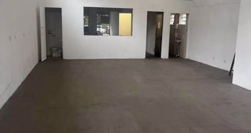 Ponto Comercial e 3 banheiros para Alugar, 130 m² por R$ 3.300/Mês