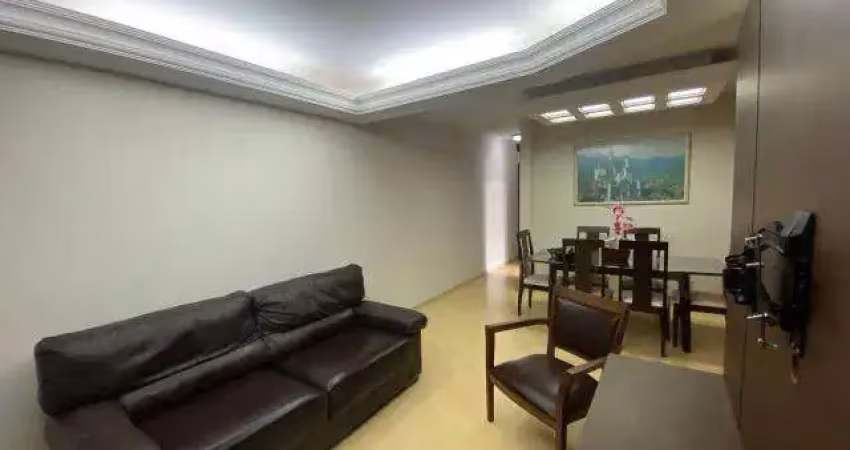 Alugo apartamento no Vila Ema