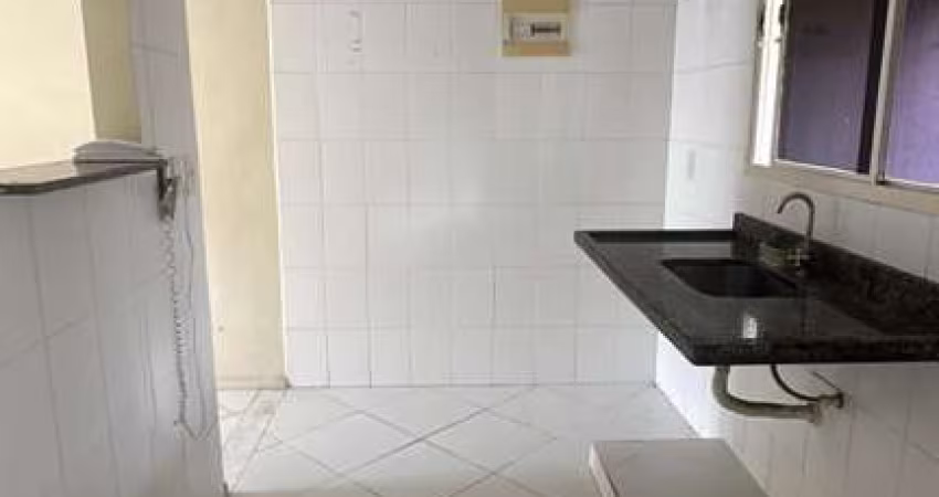 Vendo Casa 02 quartos em Condomínio na Zona Sul (Quinta dos Ipês)
